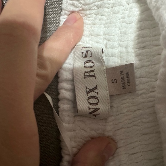 White spaghetti strap maxi dress - Picture 4 of 4